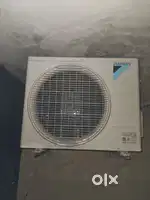 1ton daikin split ac all working 3star