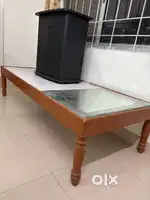 Sturdy Wooden Diwan Cot – Great Condition, Quick Sale!