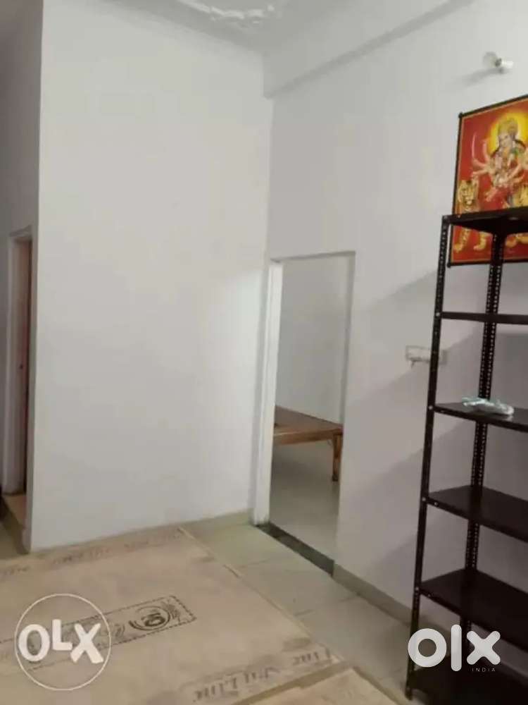 Flat Available On The Rent