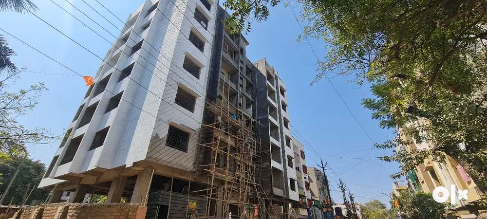 LUXURIOUS FLATS AT JUST 51,000/- NARI METRO STATION TOUCHED