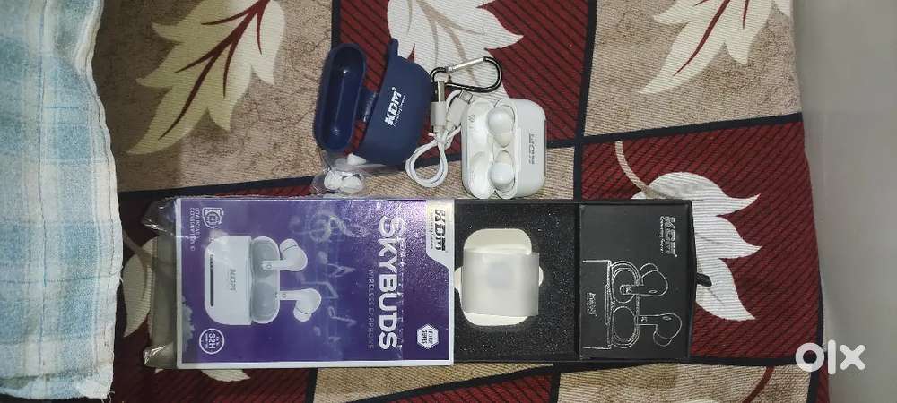 KDM A1 Sky buds