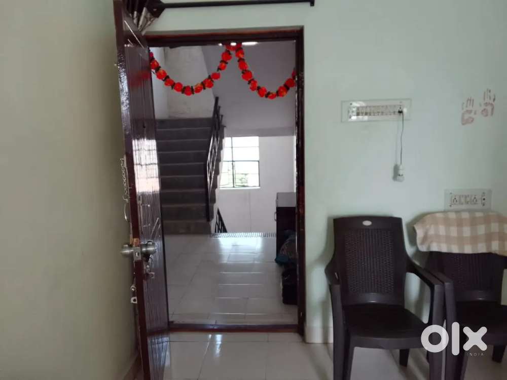 Flate for sell in swastik nagar near nawathe