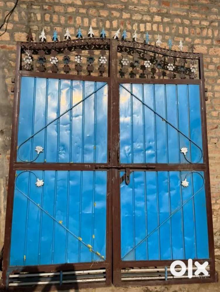 Iron gate sell