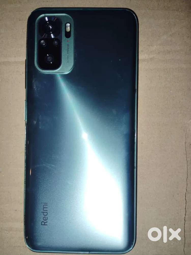 Redmi note 10 mobile 64 gb plus 4 gb ram good condition mobile