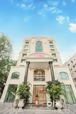 REQUIRED STAFF FOR OYO HOTEL IN LUCKNOW LOCATION.