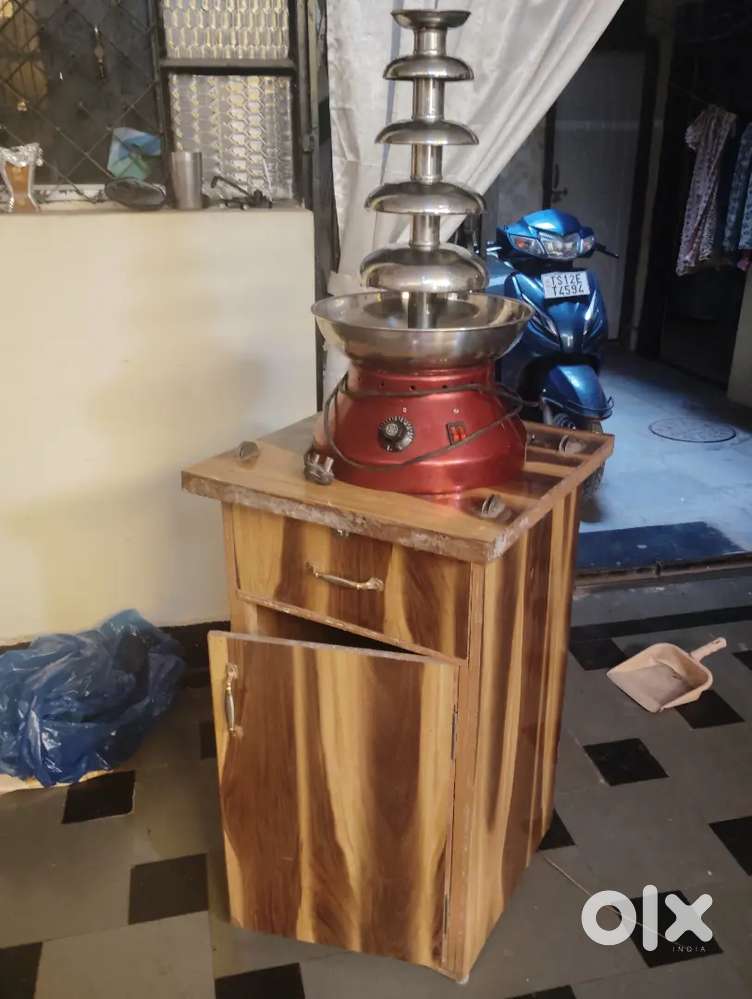 chocolate fountain machine