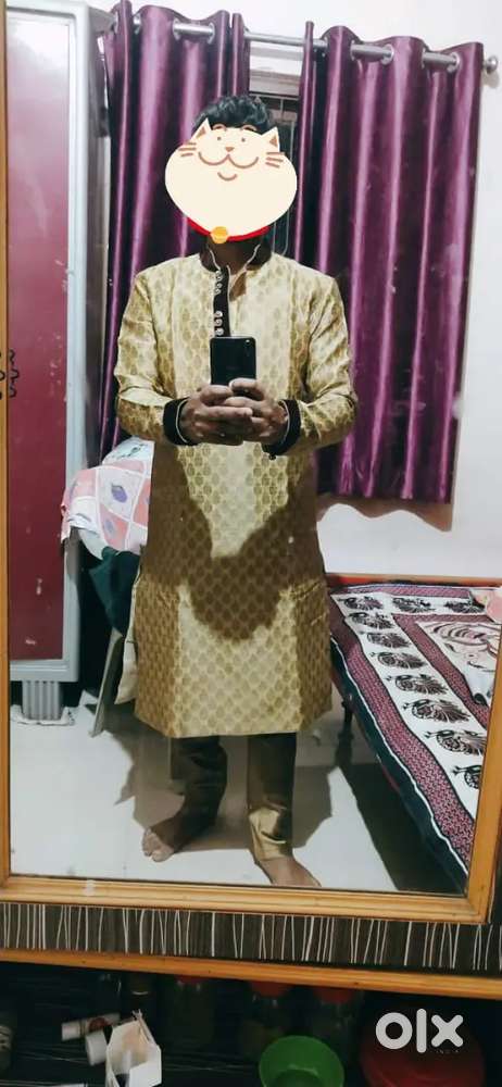 Manyavar Men's Blended Kurta & Churidar Set