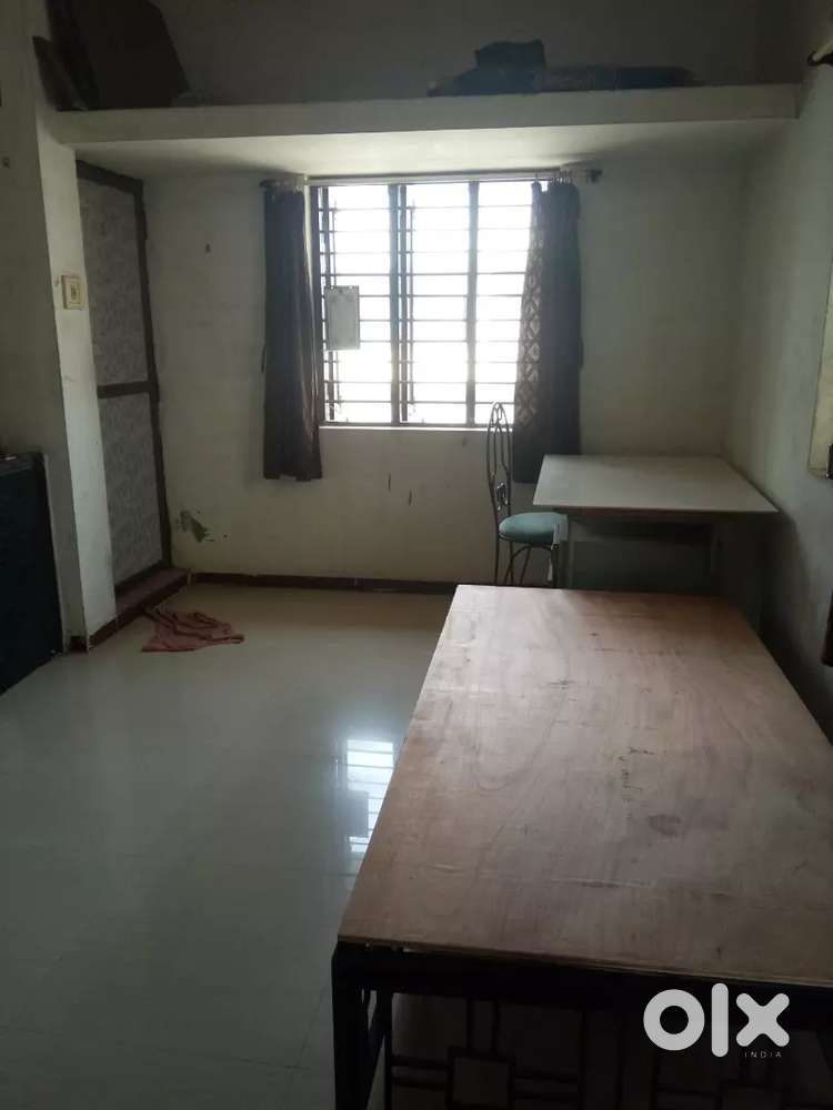 1 Room Kitchen furnished House/Vill for Rent Subhanpura Area
