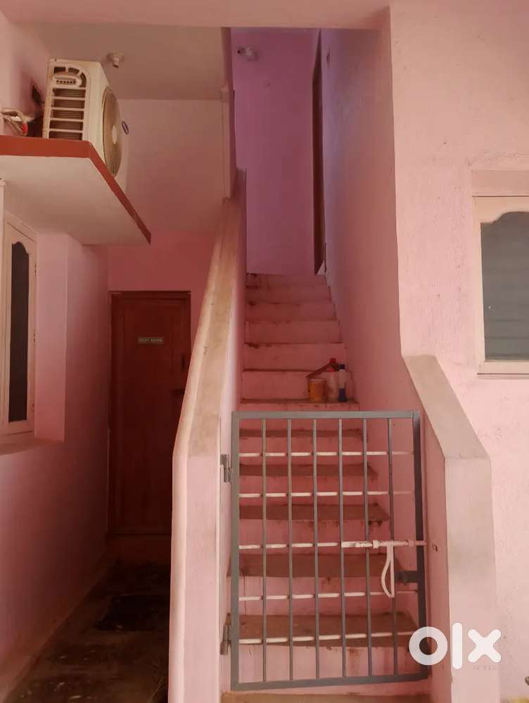 Bachelor accommodation for a single room reg