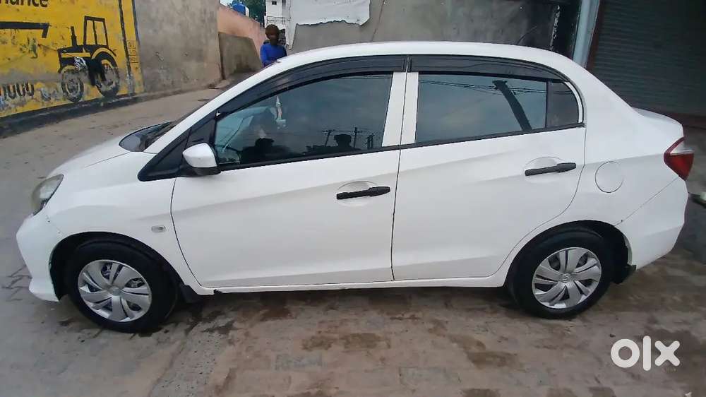 Honda Amaze 2016 CNG & Hybrids Good Condition