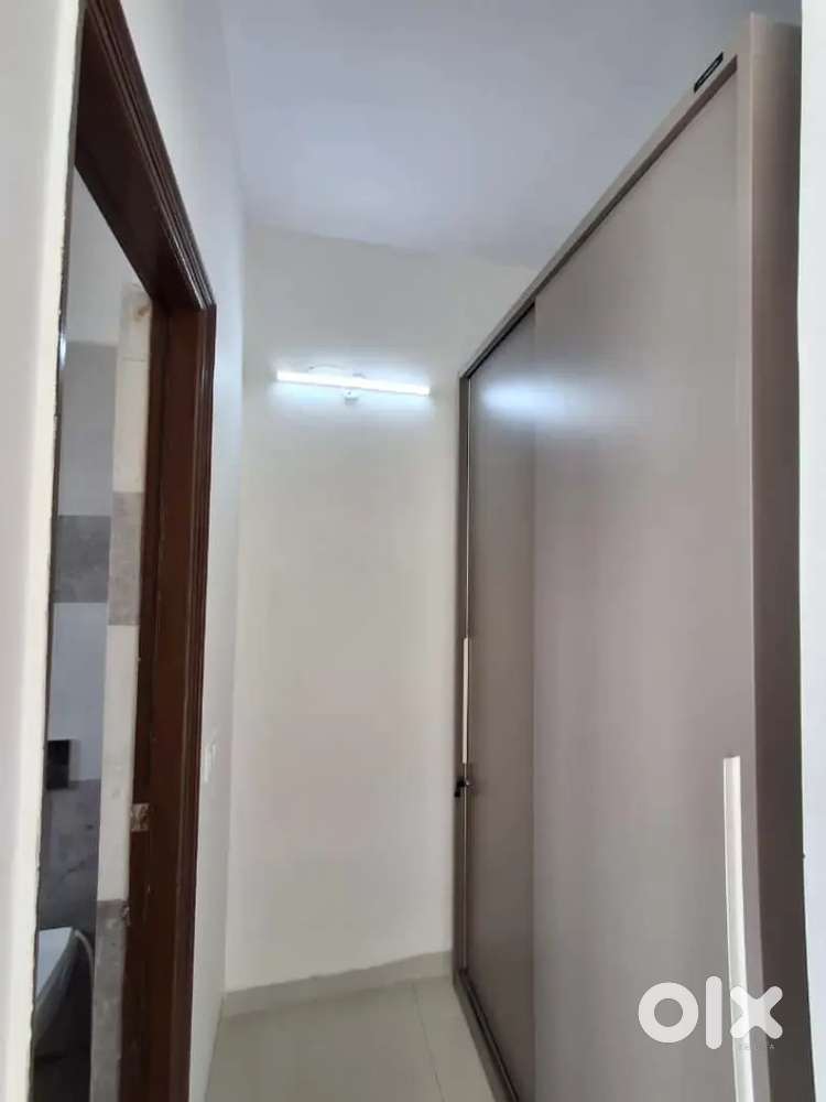 8 marla triple storey house sector 21 panchkula in 4.7 cr