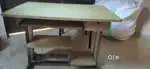 Tebal sturdy table