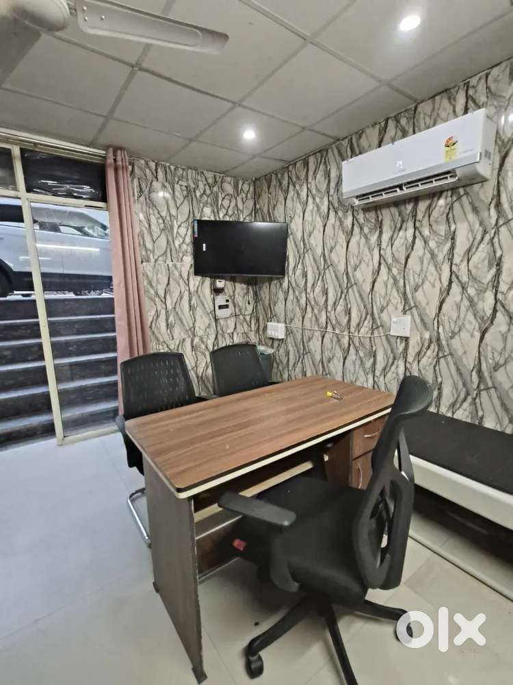 FULLY FURNISHED OFFICE SPACE PRIME LOCATION IN ZIRAKPUR