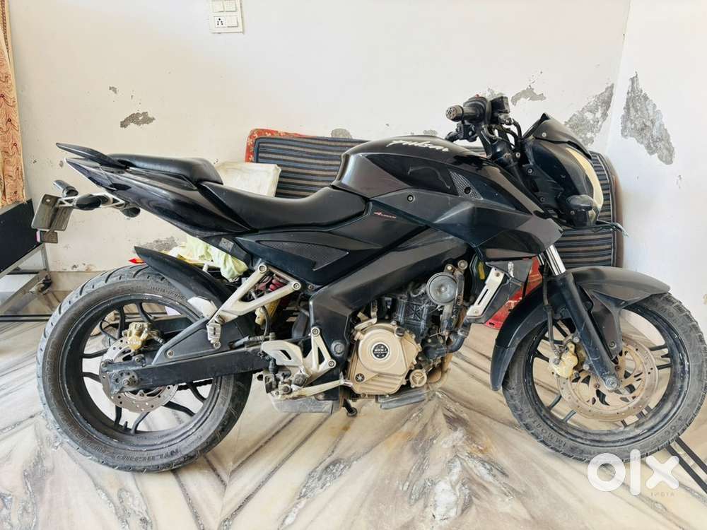 Pulsar NS 200 Recently service done