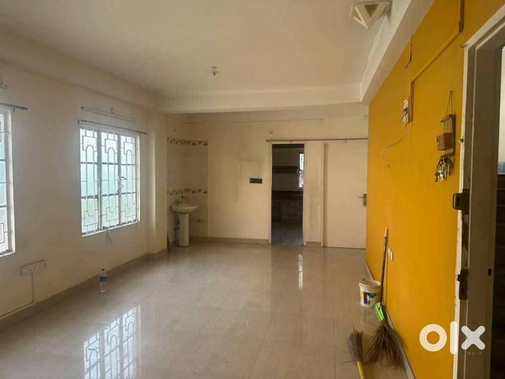 Ashrampara 3BHK RESELL FLAT 1265 sqft in 3rd floor amount 31 lack