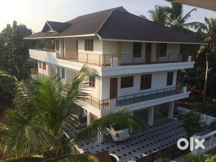 Premium apartment house for rent (2 BHK) Vetturoad Kazhakootam