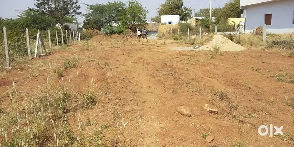 Land beside Central University Reddipally Expressway