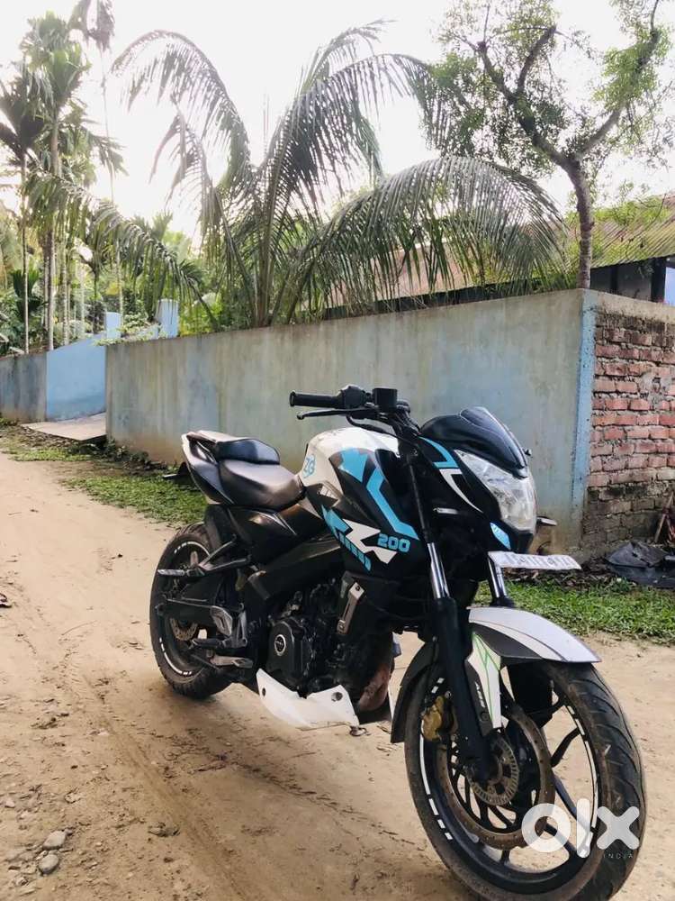 Bajaj pulsar ns200 BS4 model