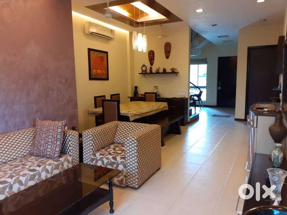 VILLA FOR SALE
