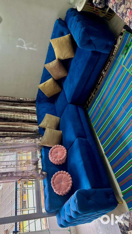Only 5 months used Royal blue branded sofa