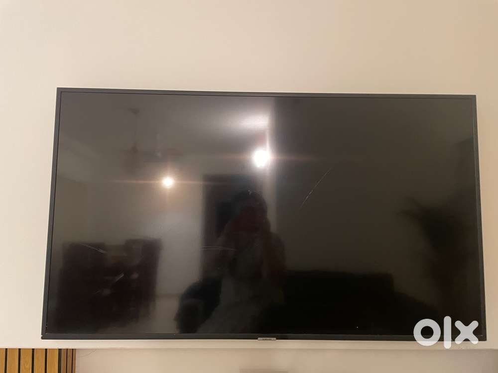 Samsung 49 Inch 4K Ultra HD Smart LED TV – Excellent Condition