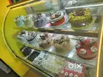 Cake counter