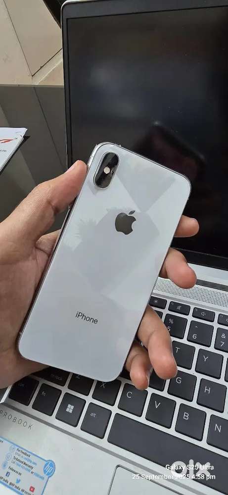 IPHONE X WHITE COLOUR 64 GB