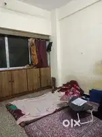 Looking for 1 roommate (boy)