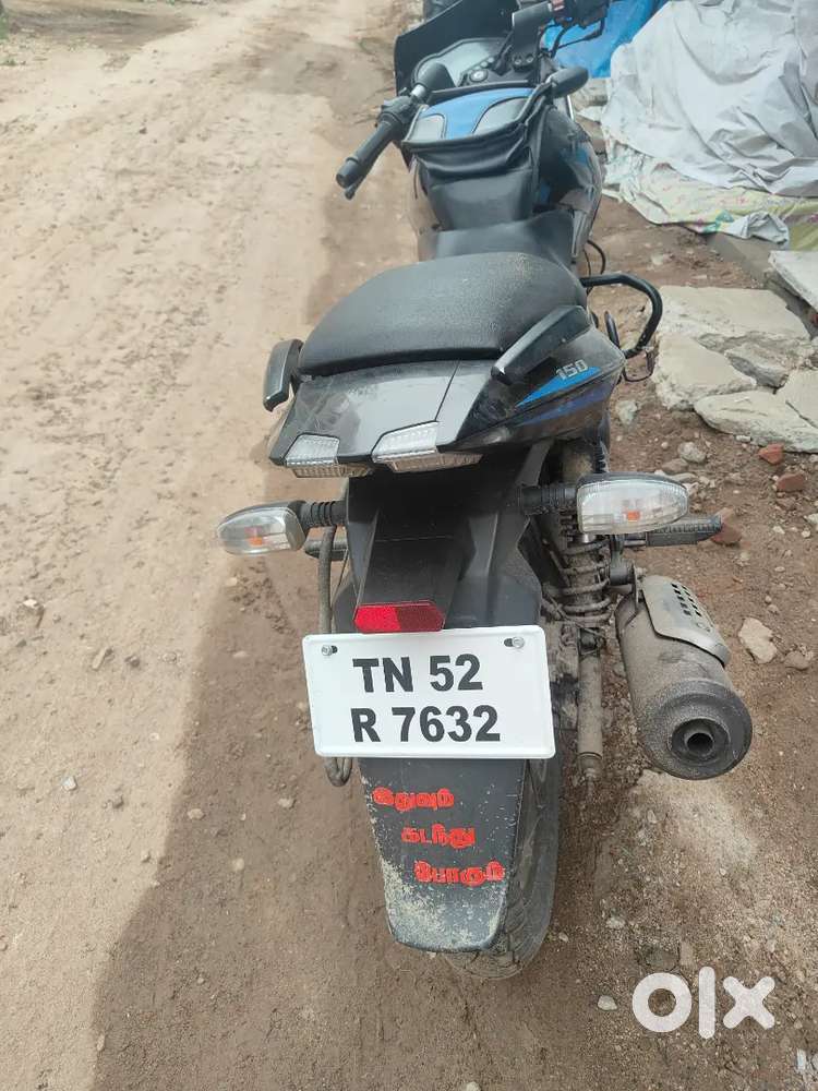 Bajaj pulser 150  twin disc model 2021