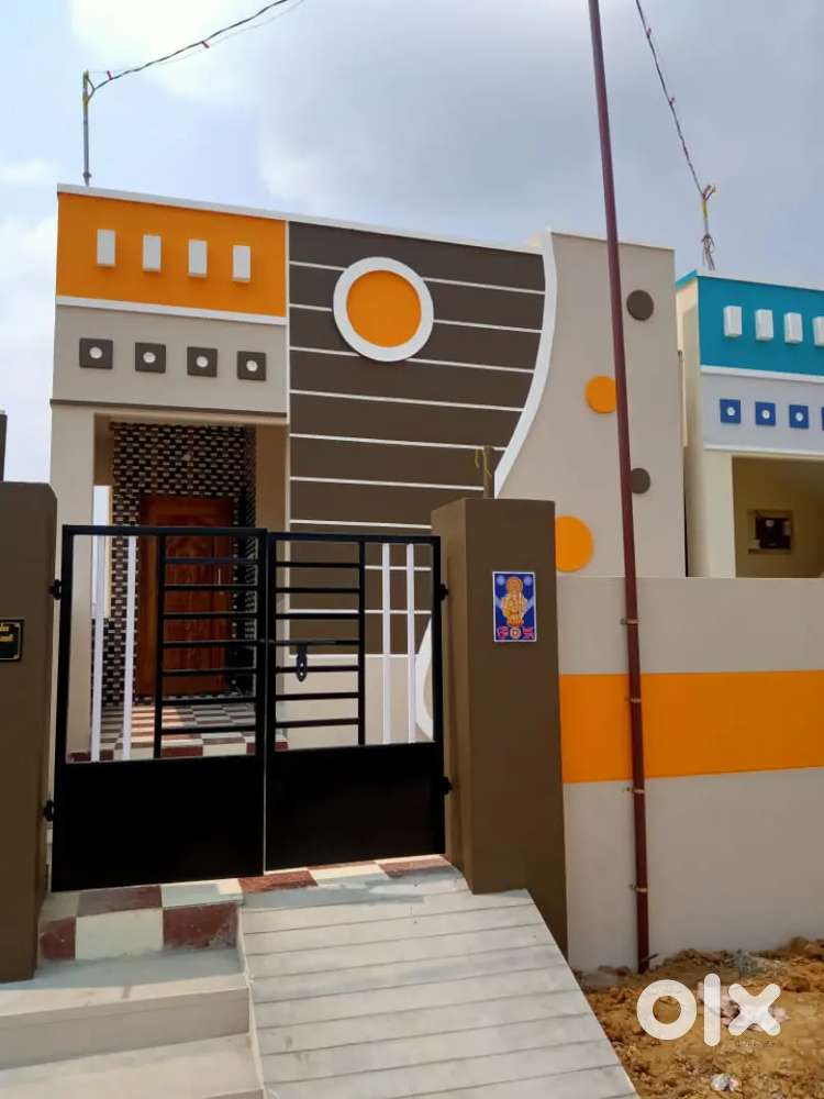 Individual house sale chennai veppampattu nearby  Railway station