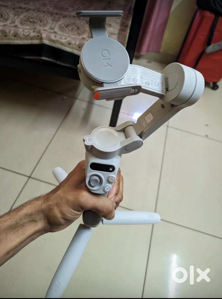 dji OSMO Mobile SE Intelligent 3 Axis Gimbal for Mobile
