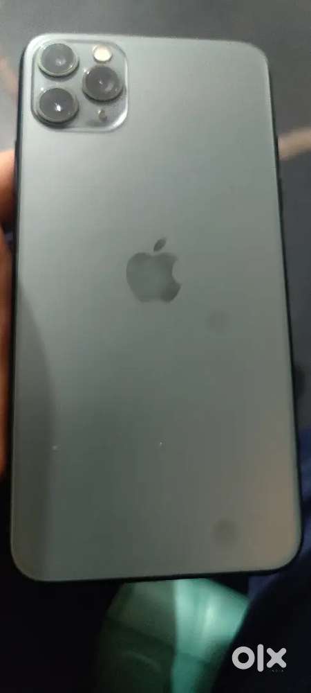 Iphone 11 pro max 64 gb bill box available