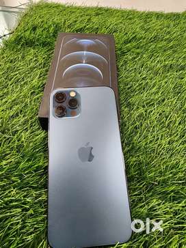 I phone 12pro 256gb 100% condisoin 100% battery full kit