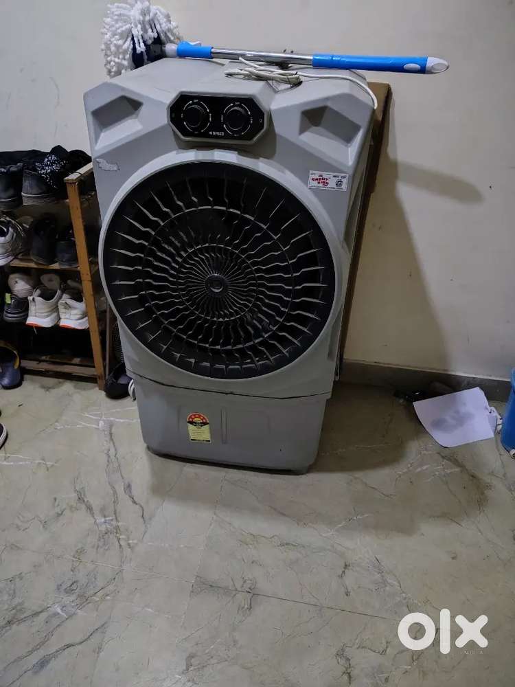 Good Plastic Body Cooler