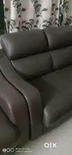 Want to sell 5 seater sofaset
