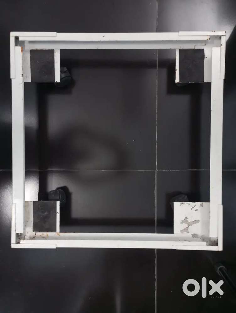Washing machine stand