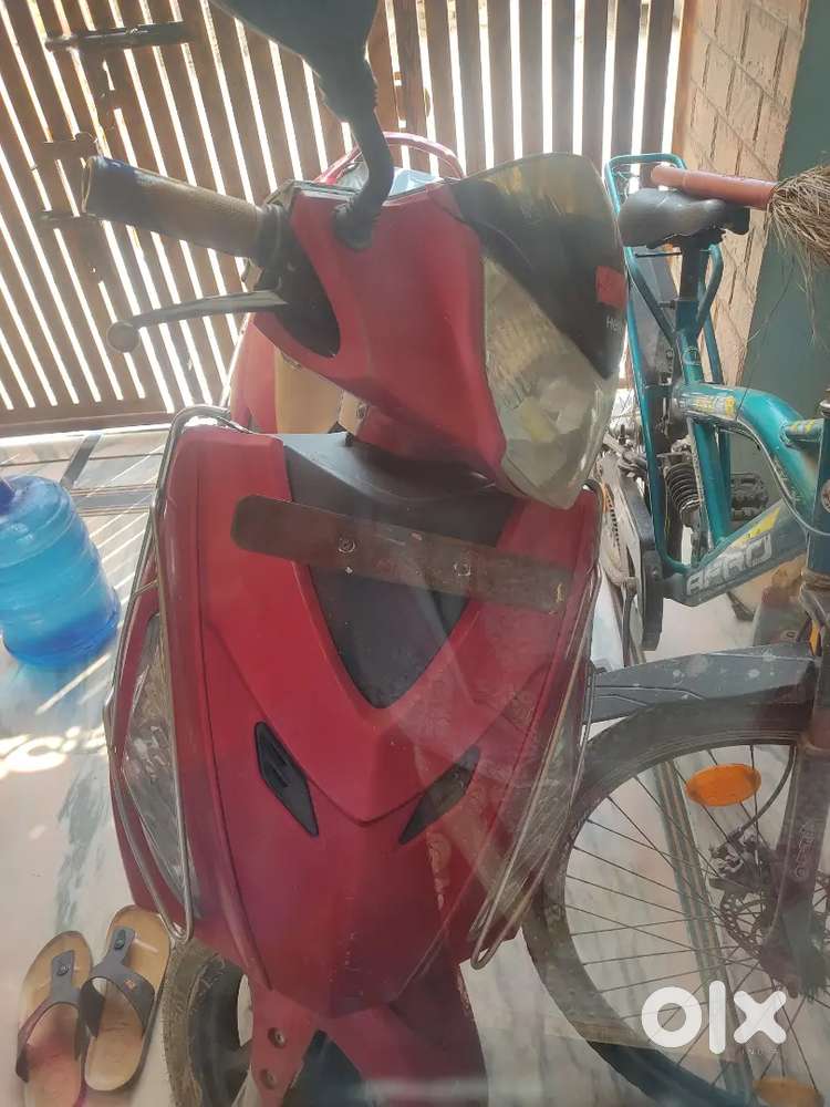 Scooty for Sale  Rs. 23000