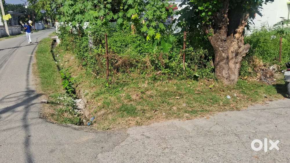 Plot for sale in nehru gram
