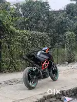 KTM DUKE 390