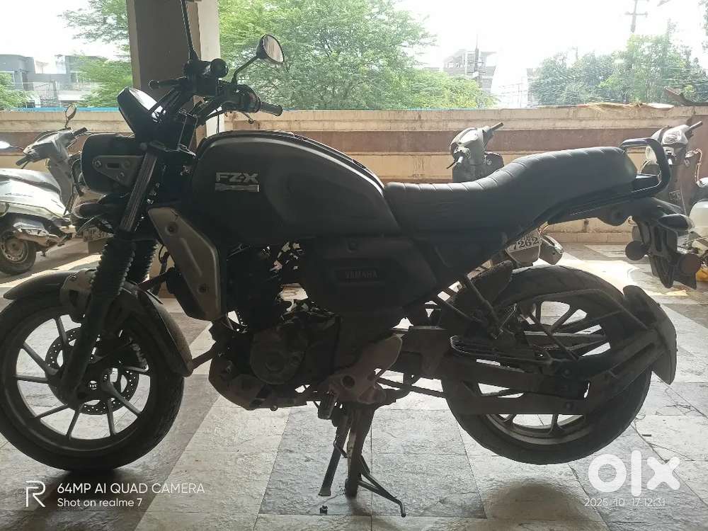 Yamaha FZX 2022 model, Just Driven 25000km with an Average of 50km/lt