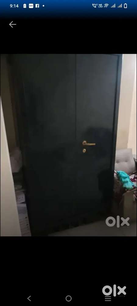 Almirah in good condition