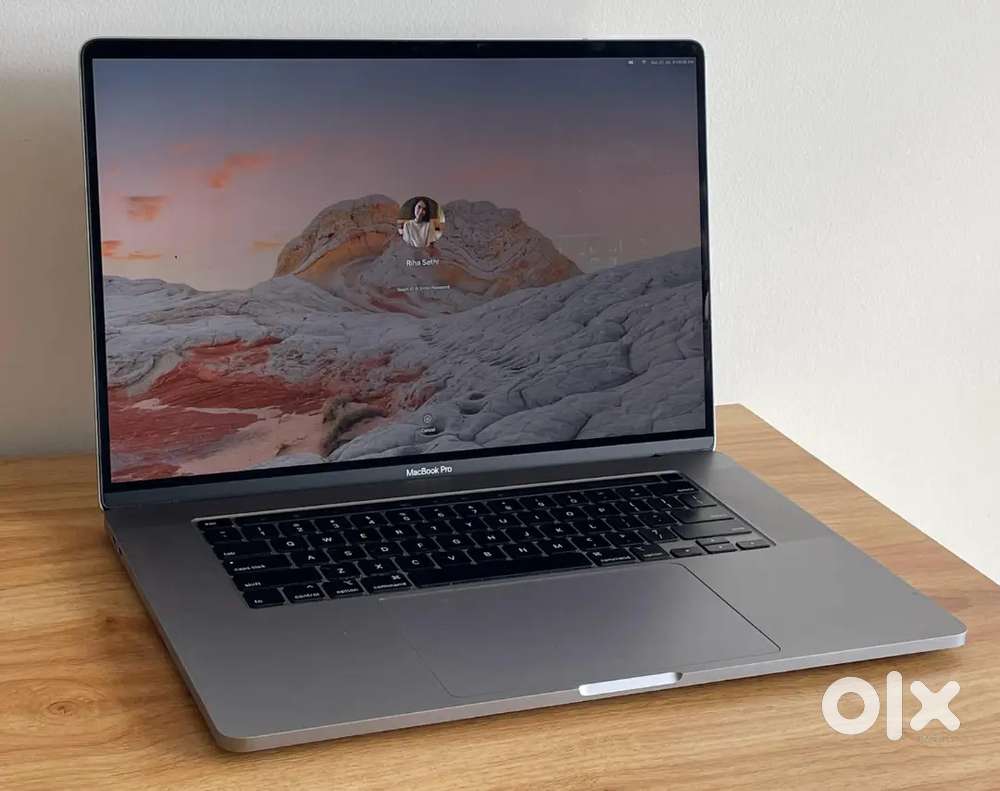 For Sale MacBook Pro Laptop