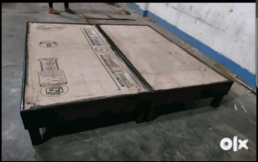 Low Floor double bed 6 by 6