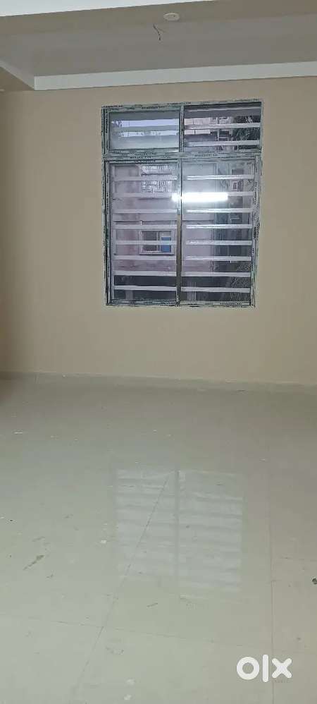 Rcc  Big Single Room New House Ganeshguri,Near Rajdhani Masjid.
