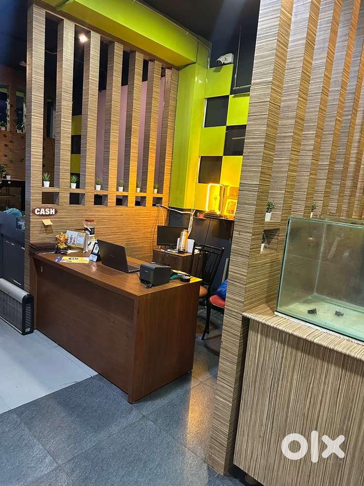 Fully furnished restaurant space for rent