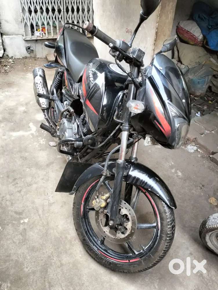 Bajaj Pulsar 150cc