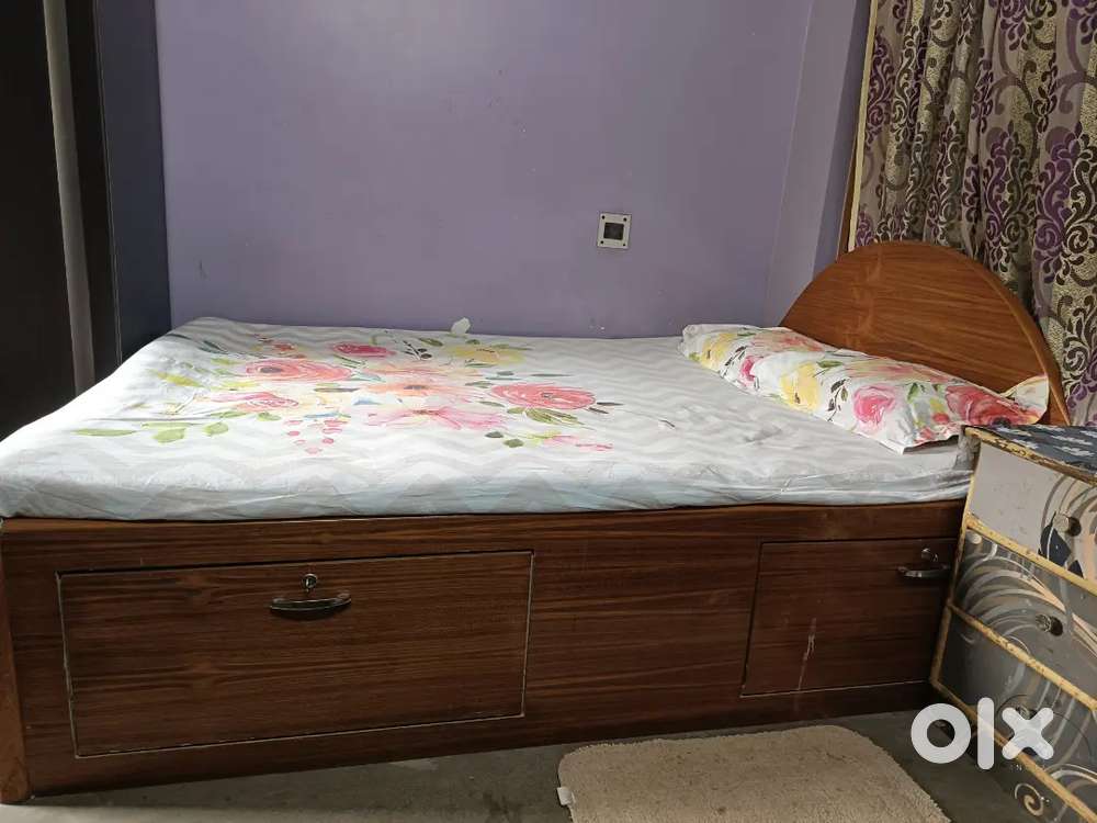 Furniture sets with Box bed for sale