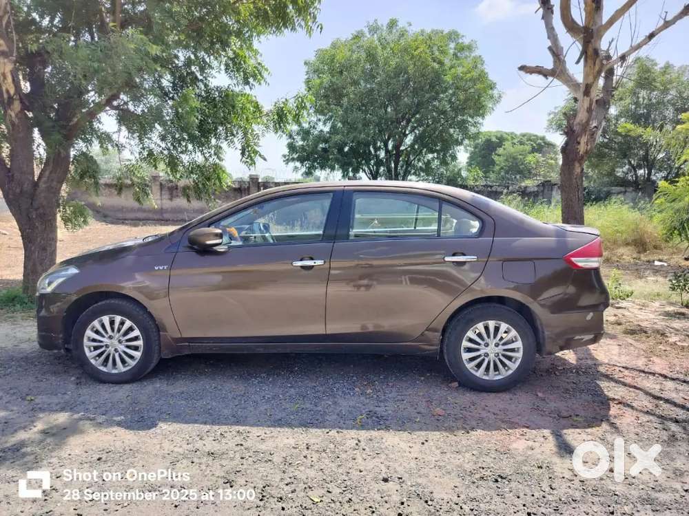 Selling Car CiaZ ZXi