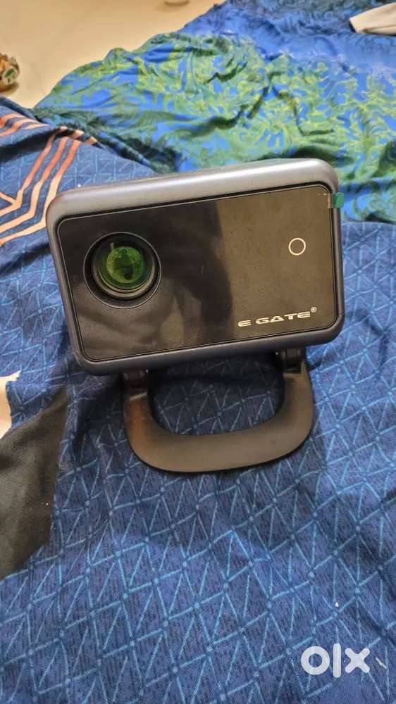Egate Android projector