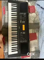 YAMAHA PSR E363 Keyboard Piano